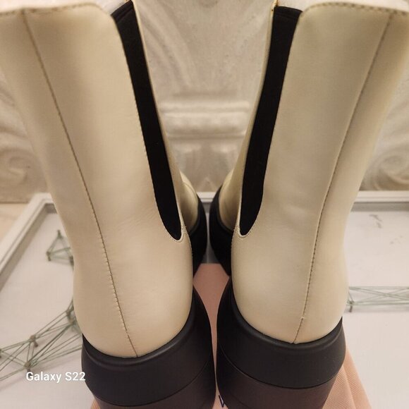 STUART WEITZMAN Norah Lug-Sole Chelsea Boots. NIB. EU 36/US 5.5 - Picture 9 of 12